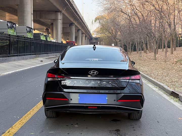 Фото 4 - Hyundai Elantra N line