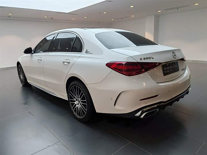 Фото 6 - Mercedes-Benz C-Class