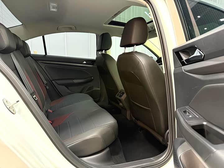 Фото 9 - Volkswagen Bora