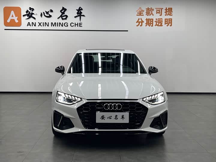 Фото 2 - Audi A4L