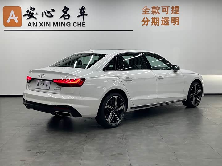 Фото 3 - Audi A4L