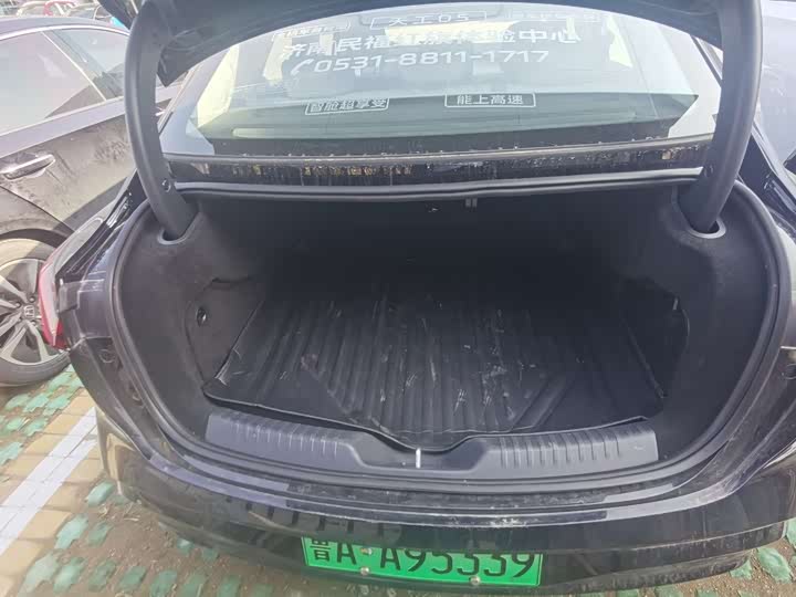 Фото 3 - Hongqi EH5 (Tiangong 05)