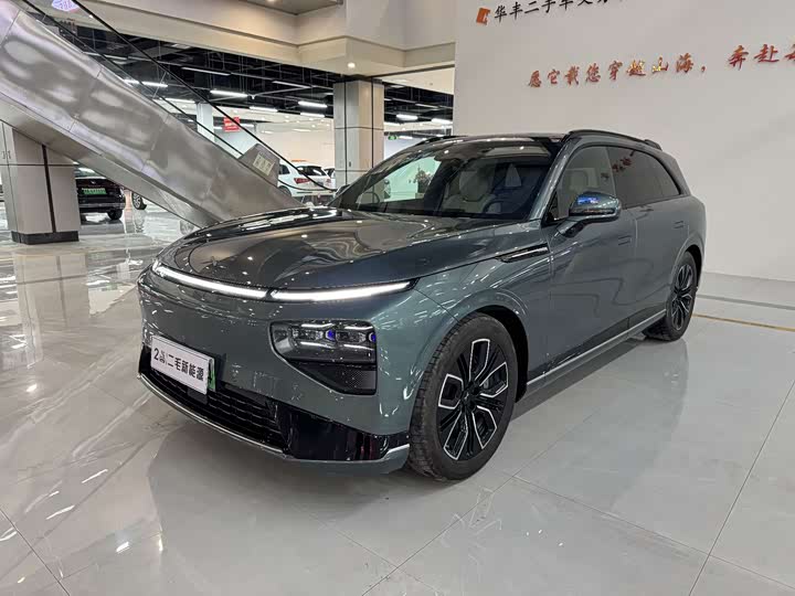 Фото 1 - XPeng G9