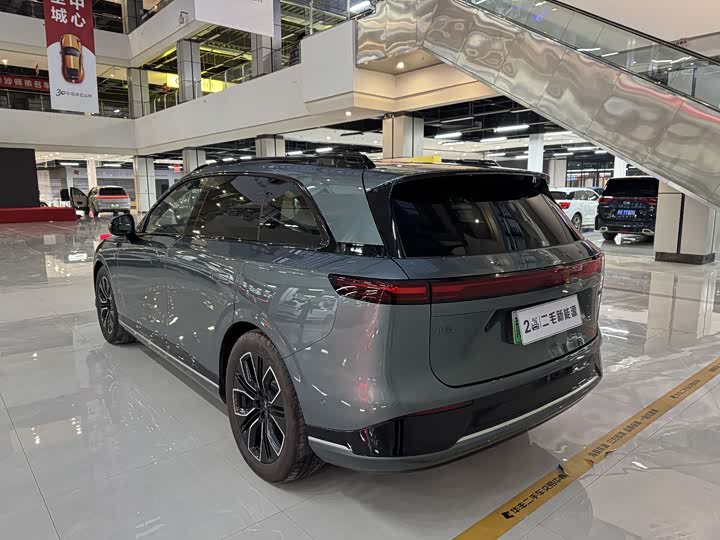 Фото 5 - XPeng G9