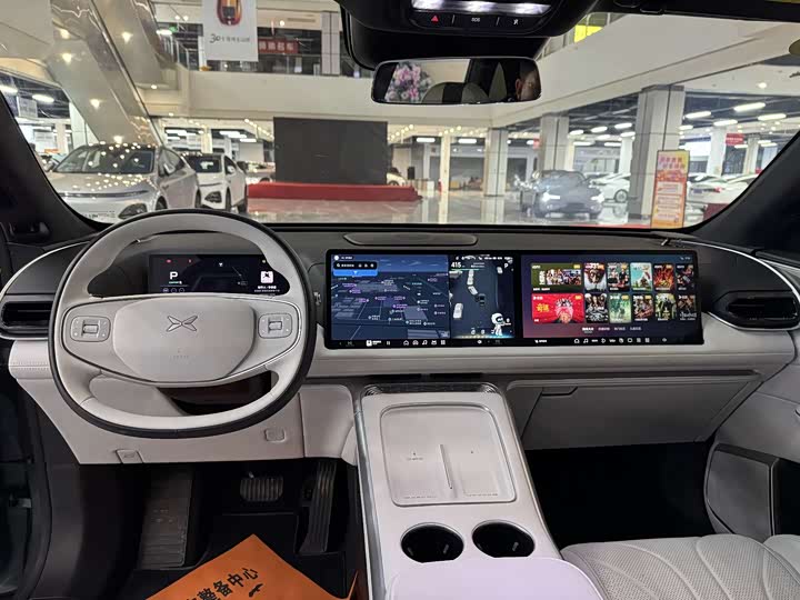 Фото 8 - XPeng G9