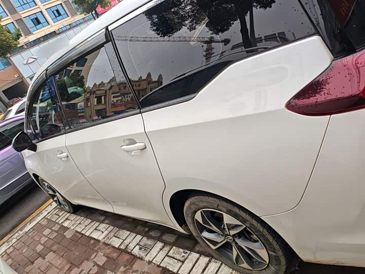 Фото 5 - GAC Trumpchi M6