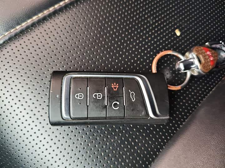 Фото 9 - GAC Trumpchi M6