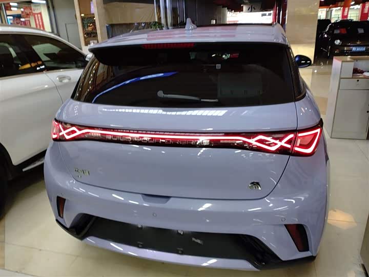 Фото 6 - BYD Dolphin