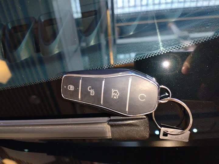 Фото 9 - BYD Dolphin