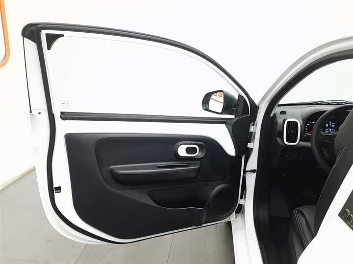 Фото 8 - Roewe Clever