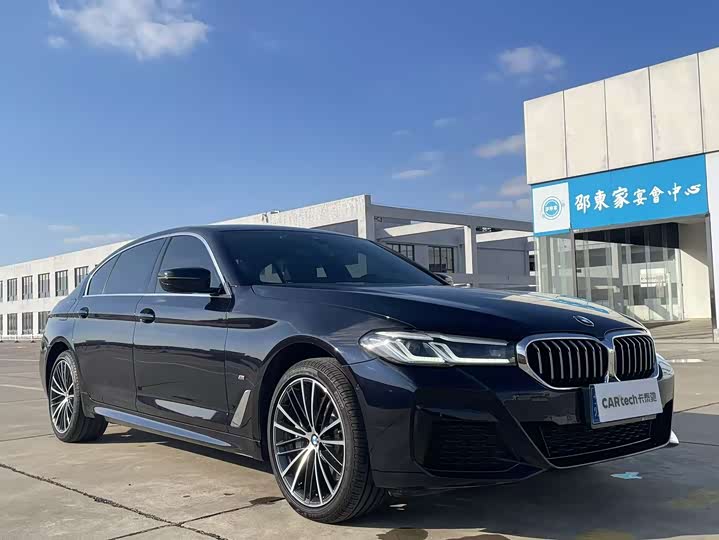 Фото 3 - BMW 5 Series