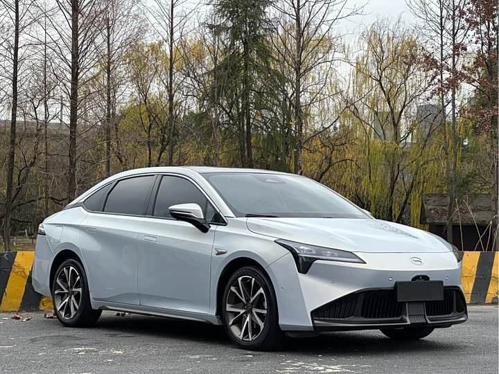 Фото 3 - GAC Aion S Plus