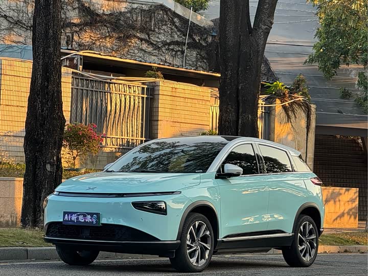 Фото 1 - XPeng G3