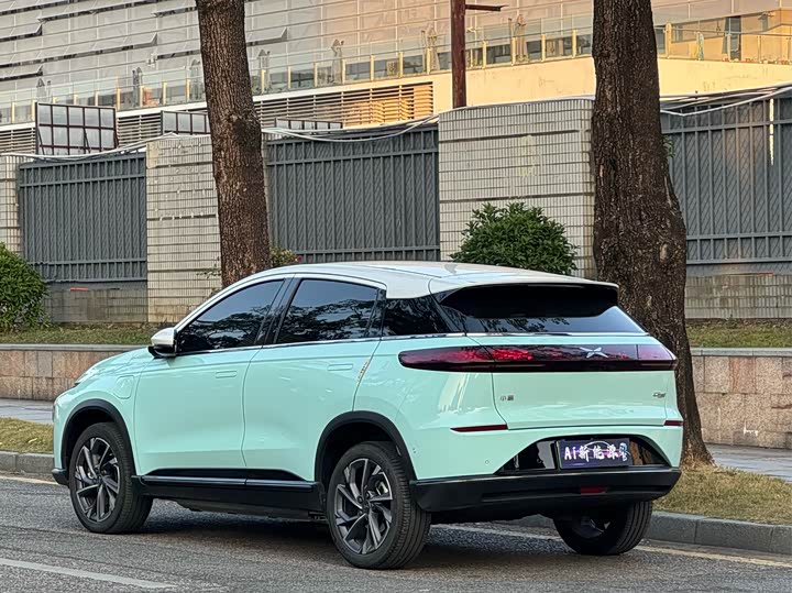 Фото 4 - XPeng G3