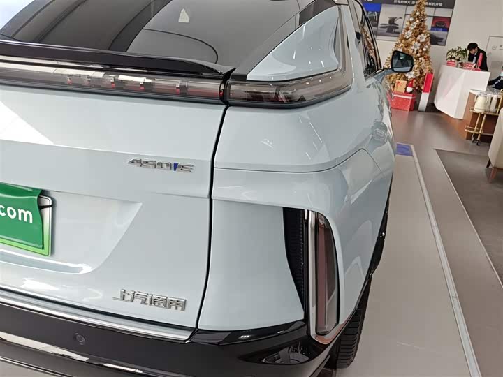 Фото 8 - Cadillac Lyriq