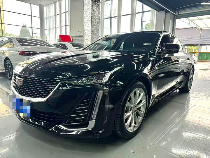 Фото 1 - Cadillac CT5