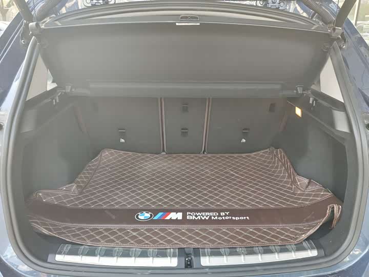 Фото 8 - BMW X1