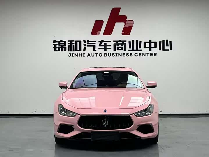 Фото 2 - Maserati Ghibli