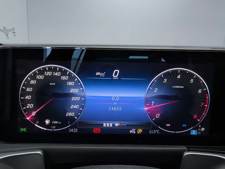 Фото 7 - Mercedes-Benz GLB-Class