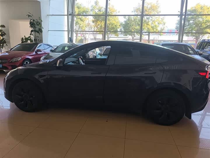 Фото 5 - Tesla Model Y