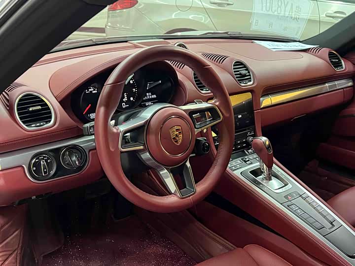 Фото 6 - Porsche 718