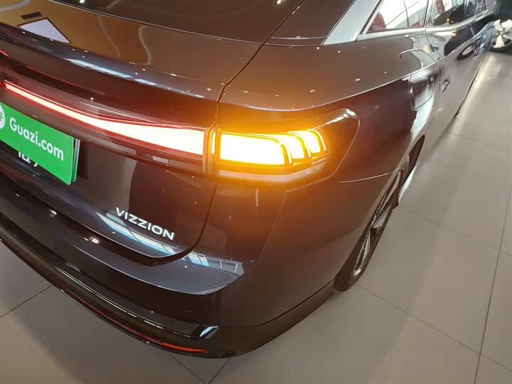 Фото 8 - Volkswagen ID.7 Vizzion