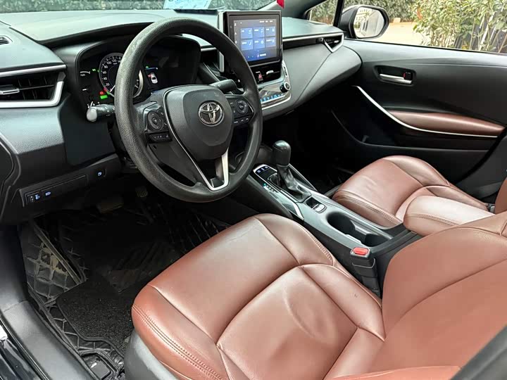 Фото 4 - Toyota Levin