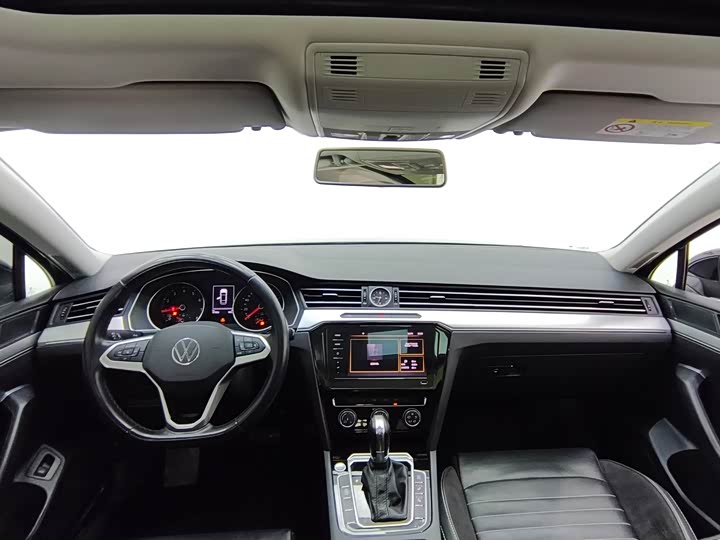 Фото 3 - Volkswagen Magotan