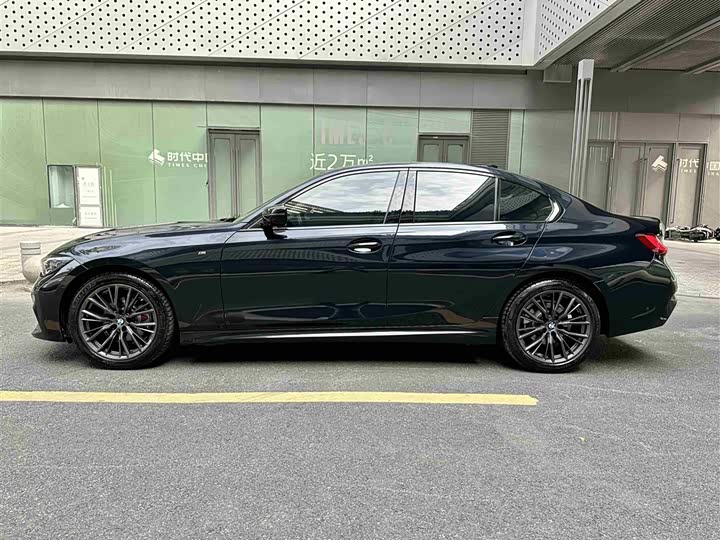 Фото 4 - BMW 3 Series