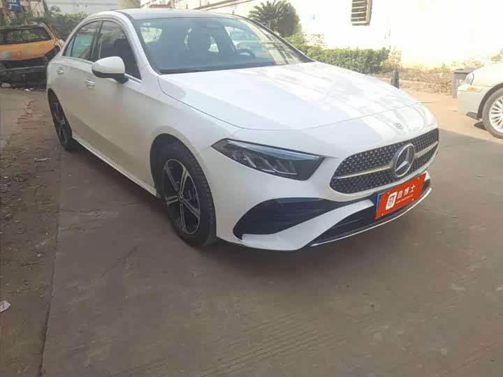 Фото 2 - Mercedes-Benz A-Class