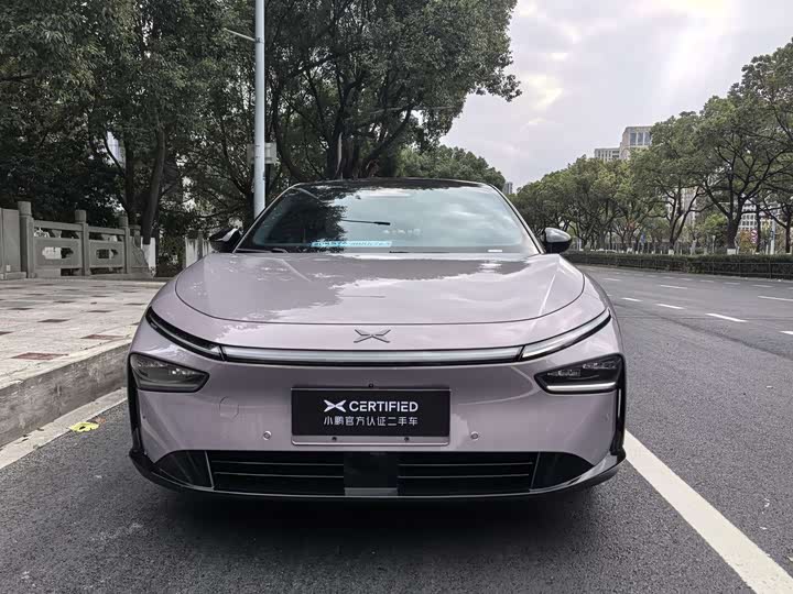 Фото 2 - XPeng F57