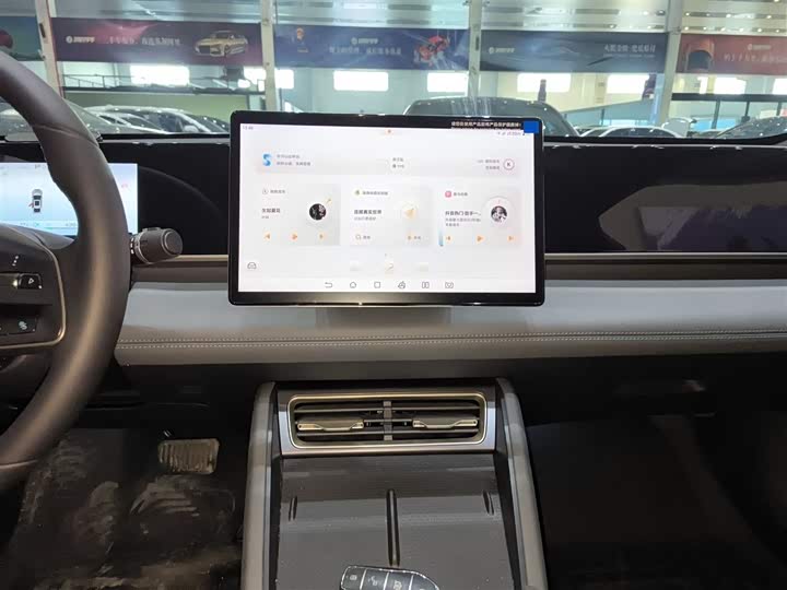 Фото 5 - BYD Qin L