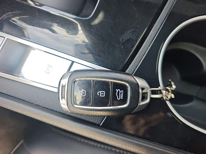 Фото 9 - Hyundai Elantra N line