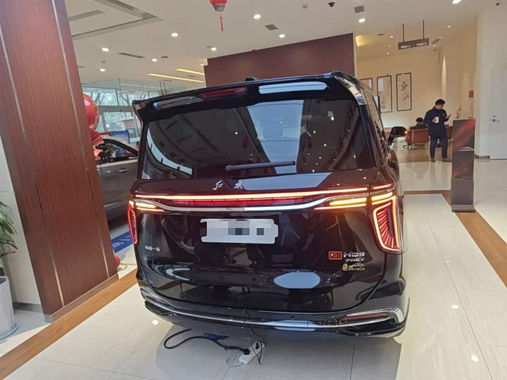 Фото 6 - Hongqi HQ9 Hybrid