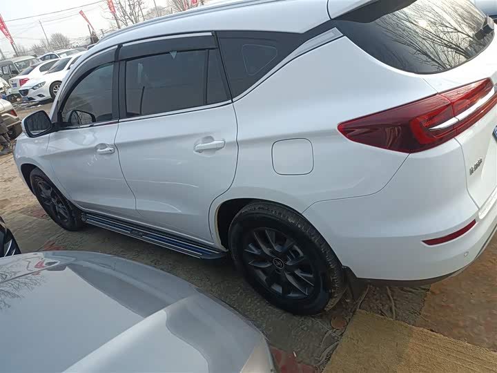 Фото 5 - BYD Song