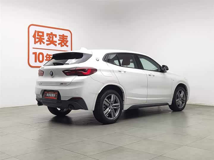 Фото 2 - BMW X2