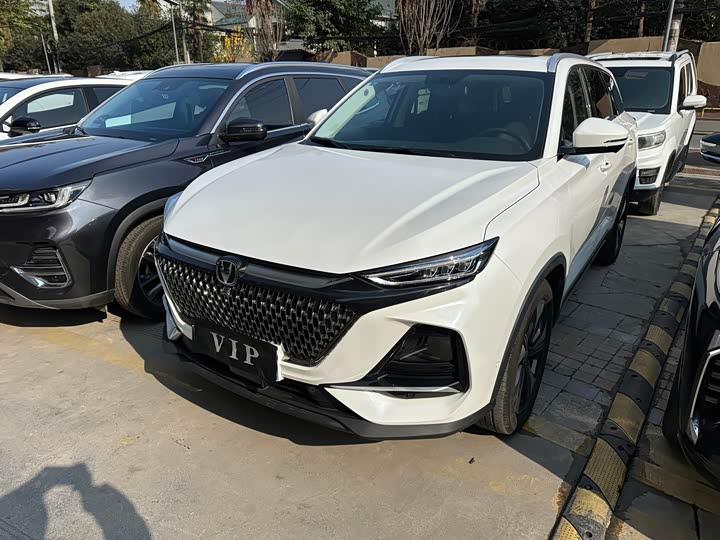 Фото 1 - Changan X7 Plus
