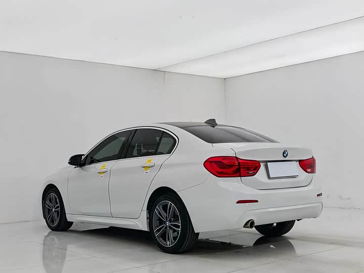 Фото 4 - BMW 1 Series