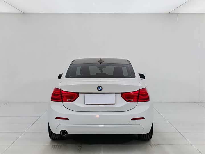 Фото 5 - BMW 1 Series