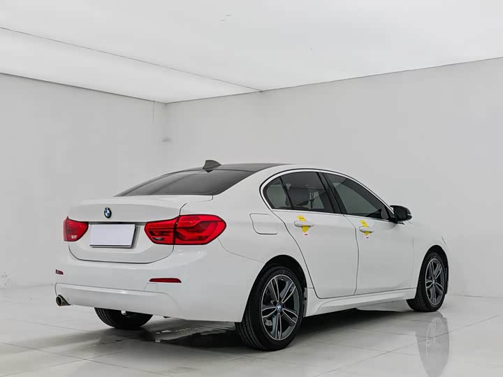 Фото 6 - BMW 1 Series