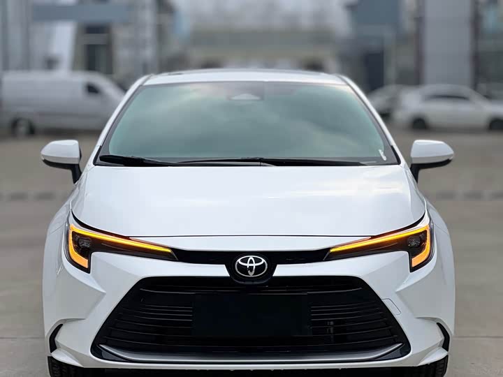 Фото 3 - Toyota Levin