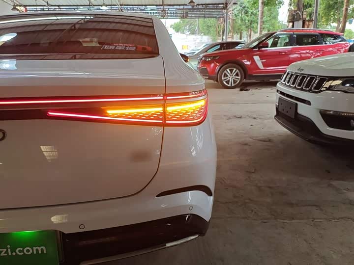 Фото 8 - BYD Seal