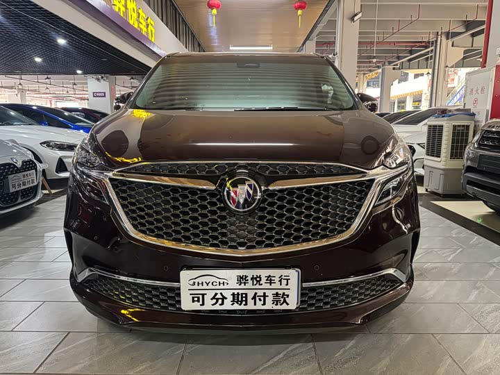 Фото 2 - Buick GL8 ES