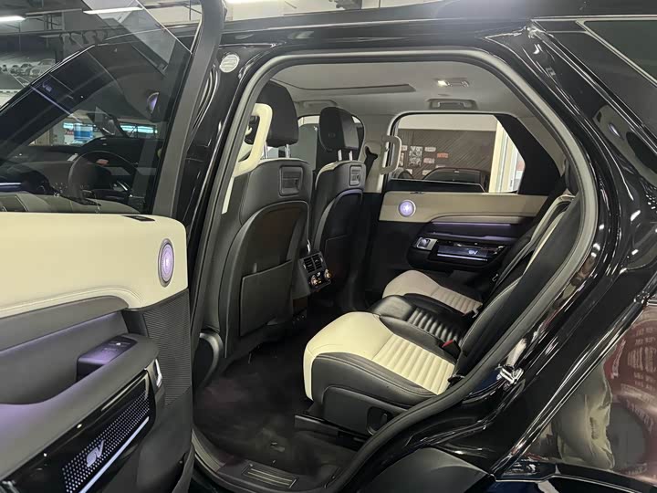 Фото 7 - Land Rover Discovery