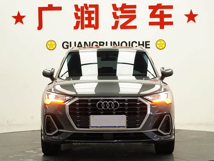 Фото 2 - Audi Q3