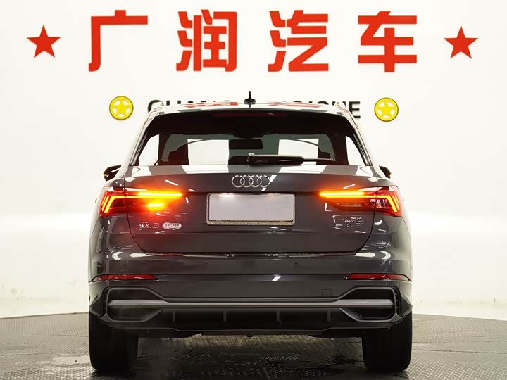 Фото 4 - Audi Q3