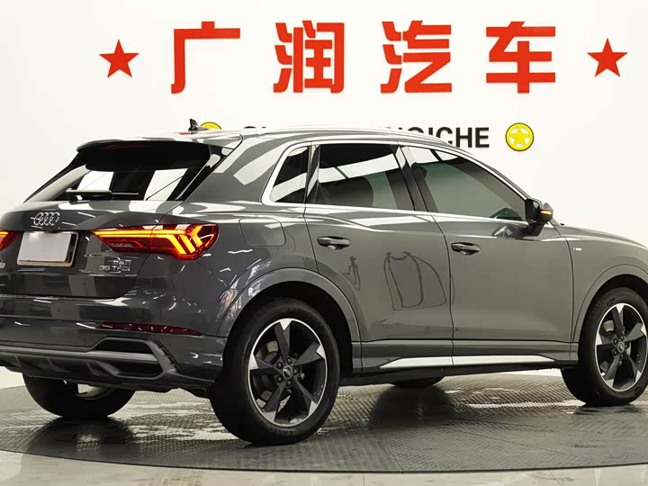 Фото 5 - Audi Q3