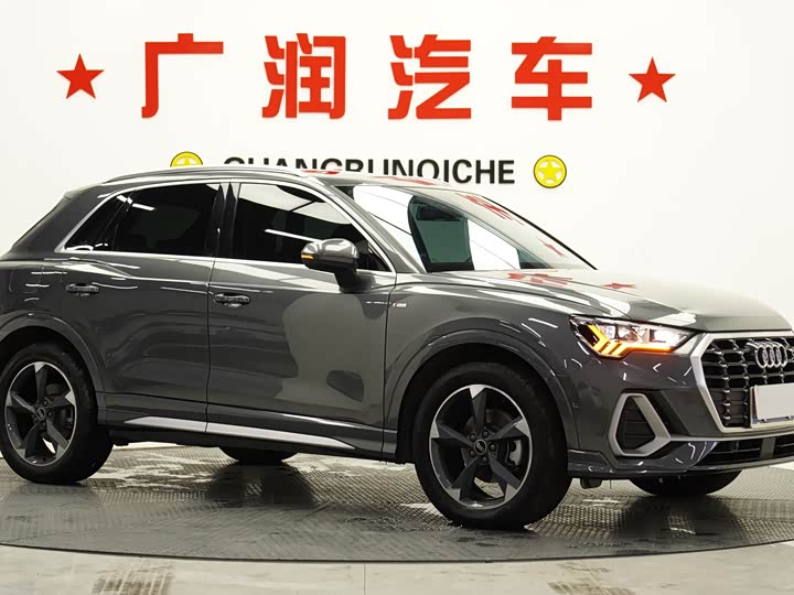 Фото 6 - Audi Q3