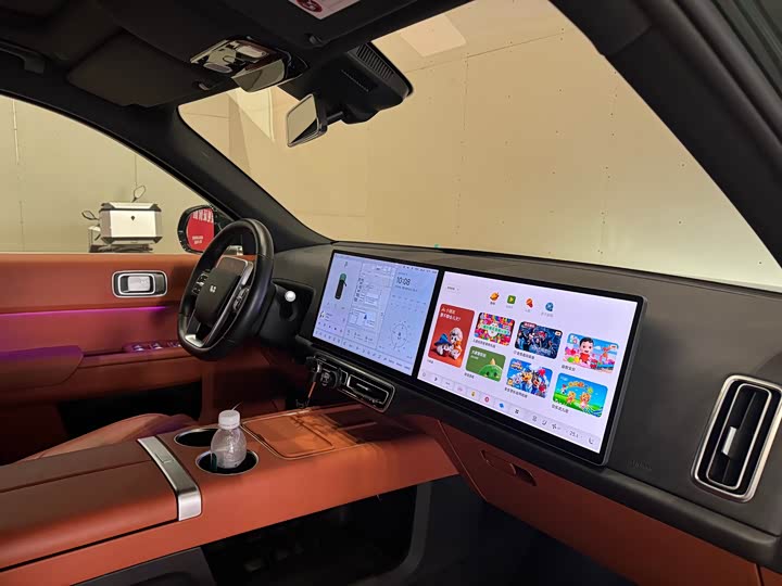 Фото 4 - LiXiang L8