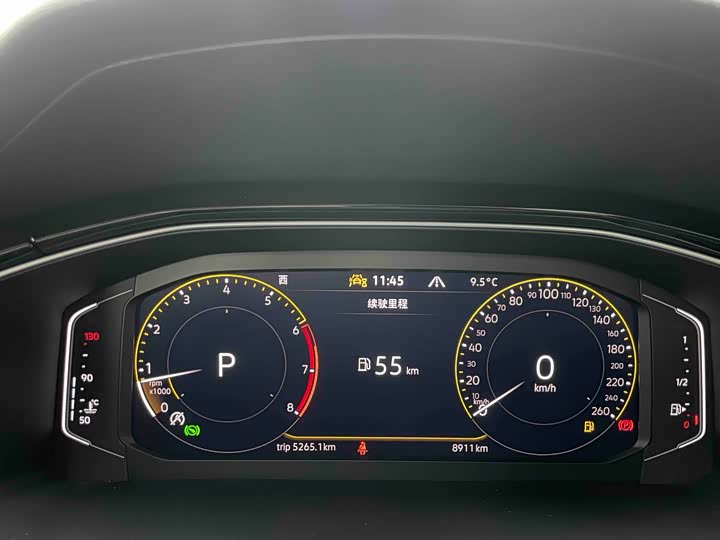 Фото 7 - Volkswagen T-Roc